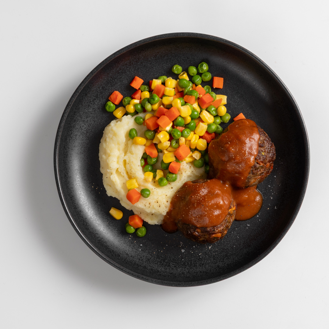 Beef Rissoles with Mashed Potato & Vegetables