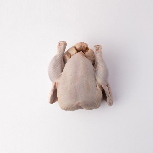 https://cdn.butchercrowd.com.au/uploads/products/thumbnails/whole-chicken-1.7kg.jpg